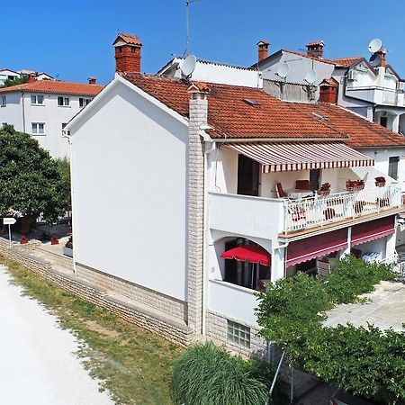 Apartment Sambris No 1 Vrsar Eksteriør bilde